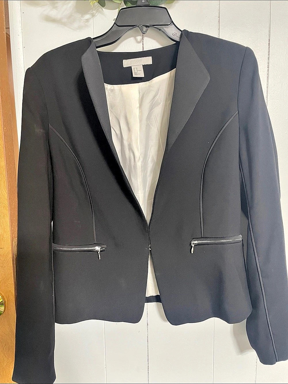 H&M Women's Zip Pocket Blazer Size 14 Like New